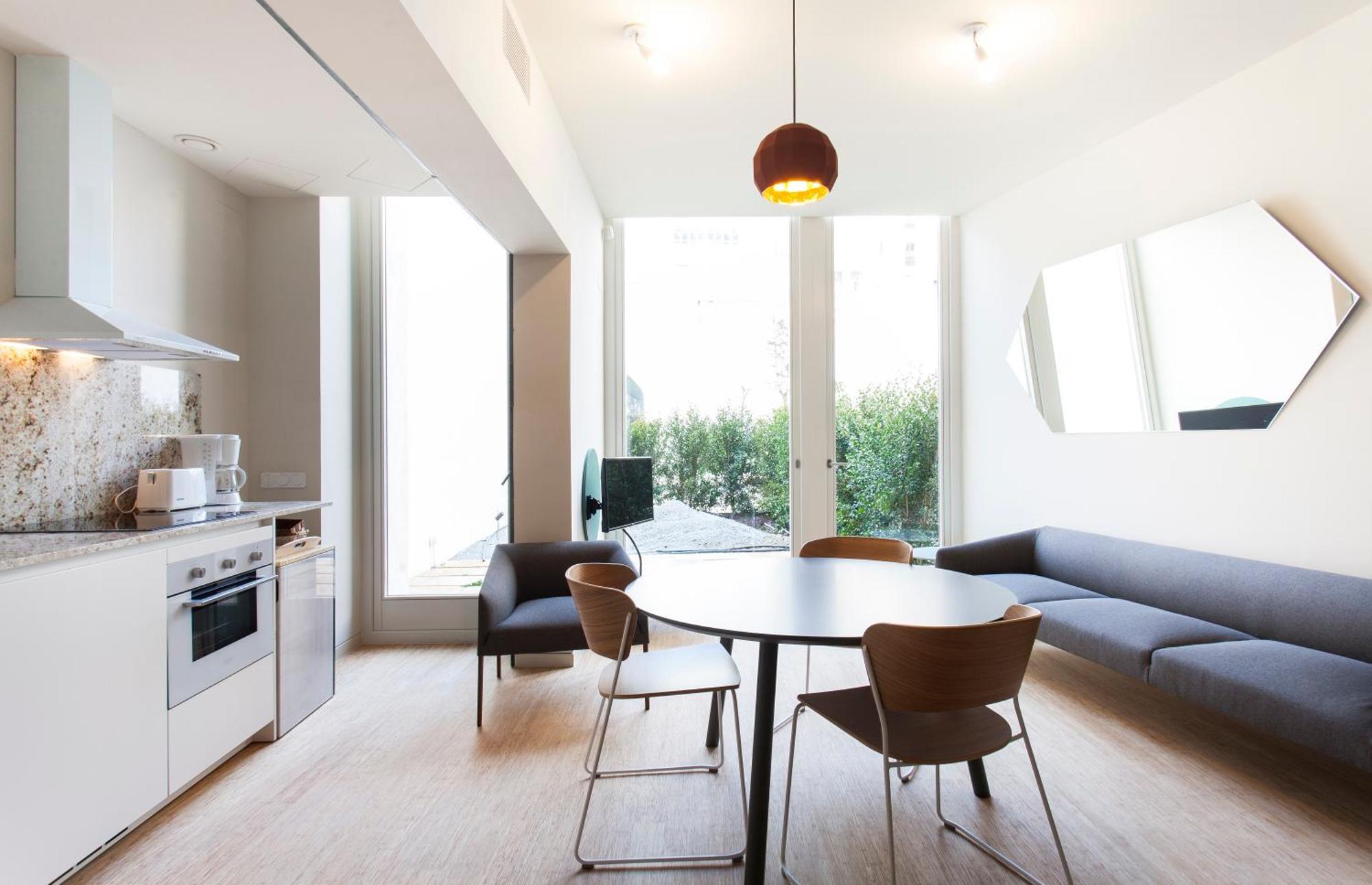 Aspasios City Oasis Apartments Barcelona Bagian luar foto