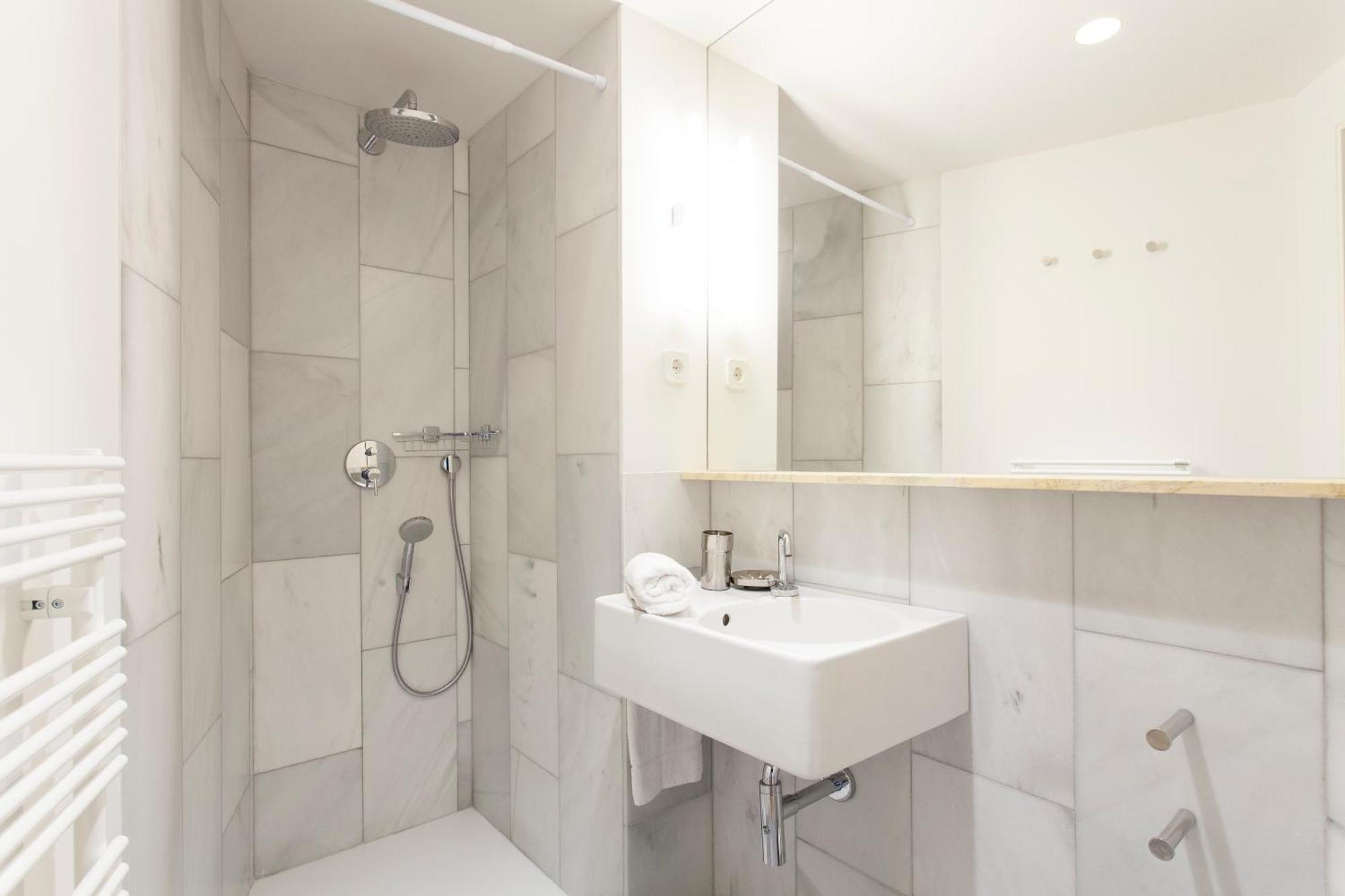 Aspasios City Oasis Apartments Barcelona Bagian luar foto